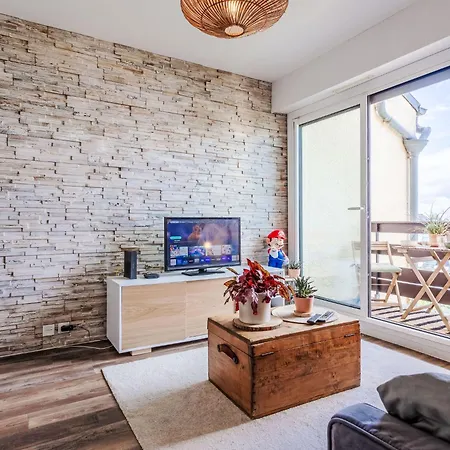Le Sporting-19 By Interhome Apartament Cabourg